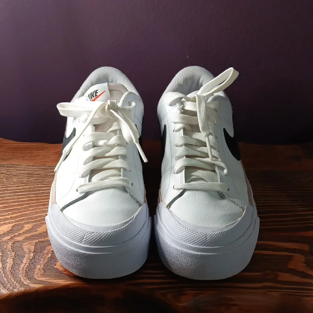 Nike Court Legacy Left White and Black Sneakers - Picture 1 of 11